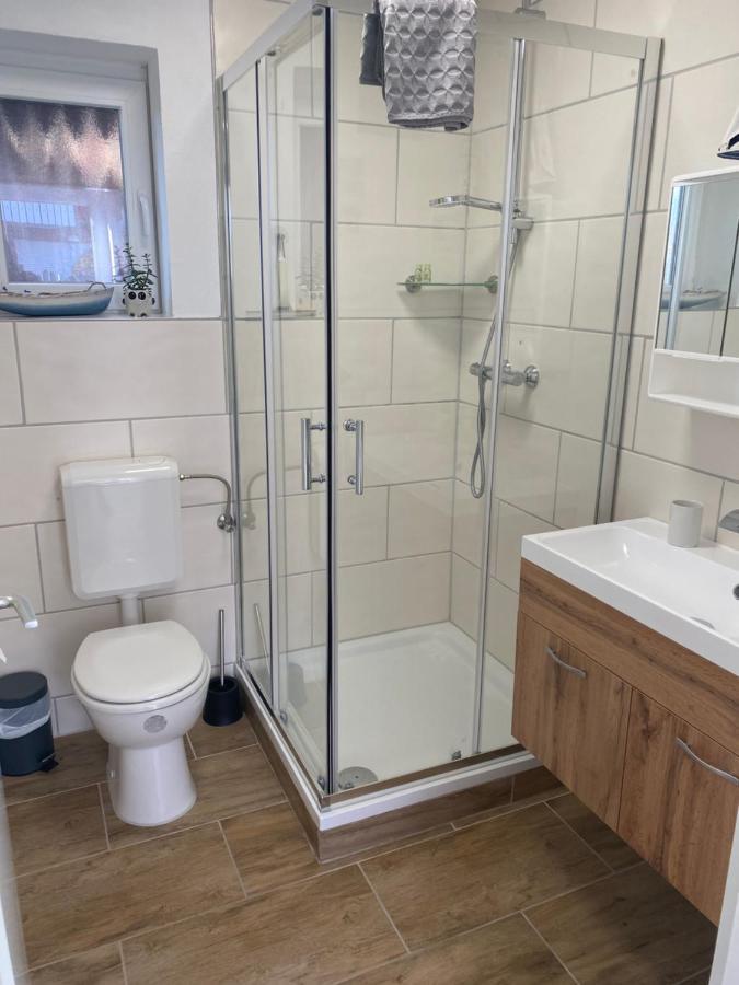 Appartement Gaestezimmer Luetje Wattwurm à Dornumersiel Extérieur photo